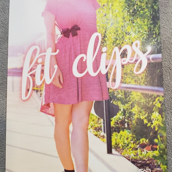 Hydrangea Fit Clips Poppy Clips - Picture 3 of 5